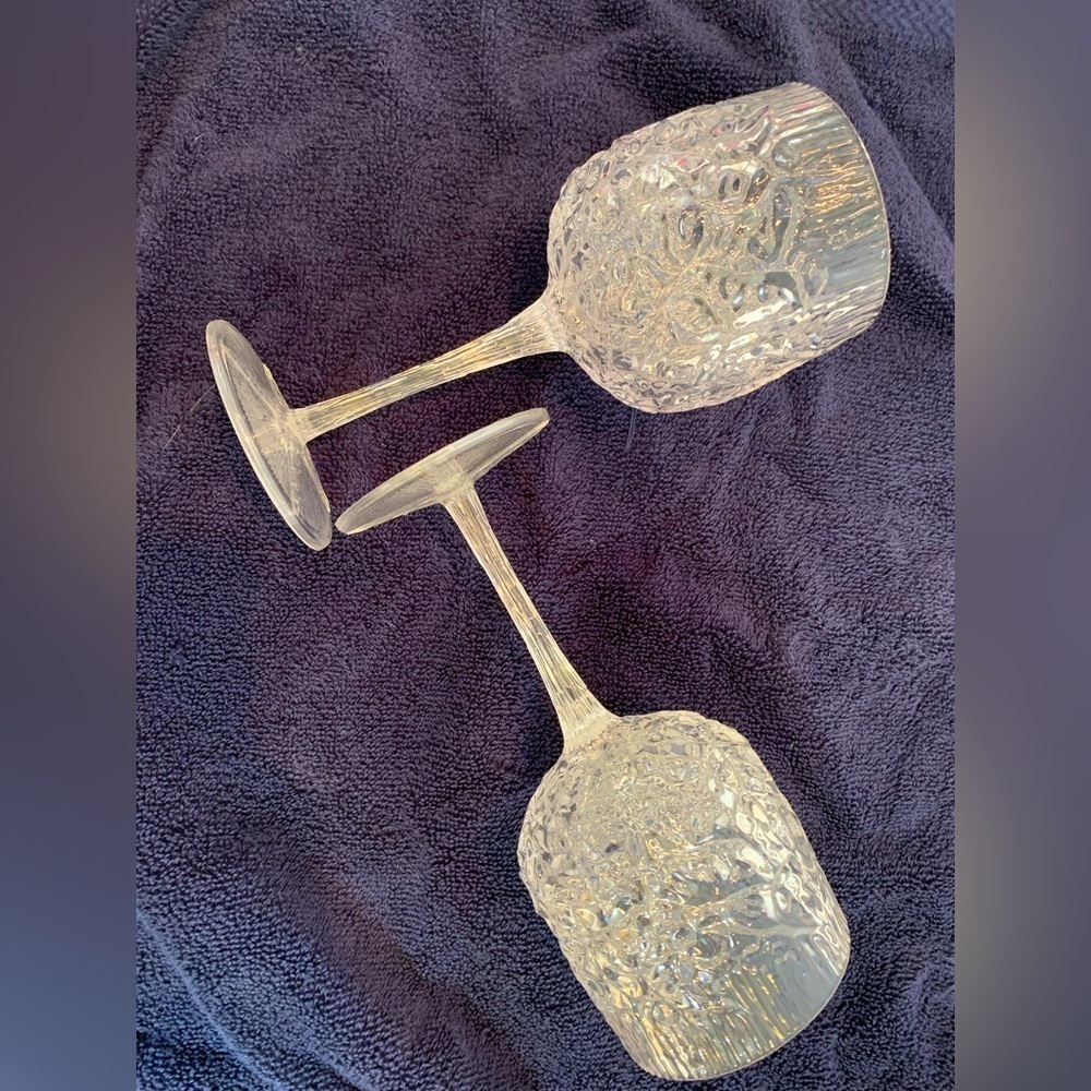 Vintage Lucite “Cracked Ice” Wine Glasses Set of 2